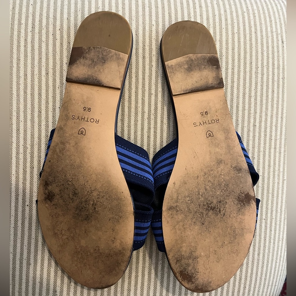 Rothy’s sandals, size 9.5, navy blue twist - Picture 2 of 2